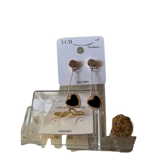 Jewelry  - Picture 14 of 16